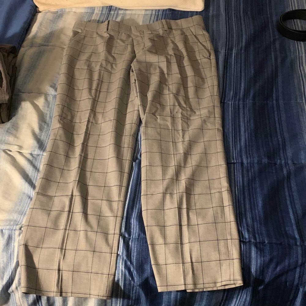 Men's Gray Checkered Pants